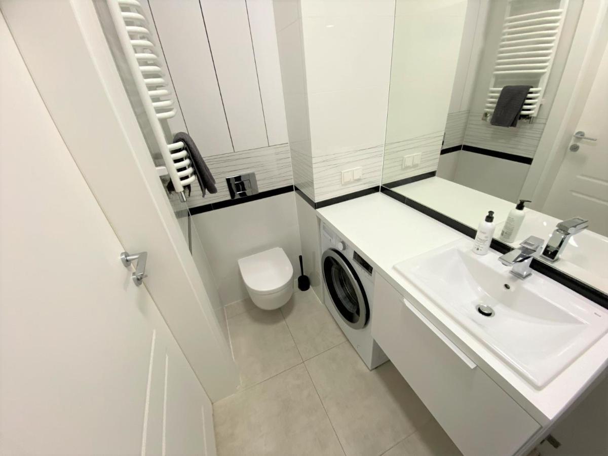Exclusive 2Br! Apartment In Center +Netflix +Gym Warszawa Eksteriør bilde